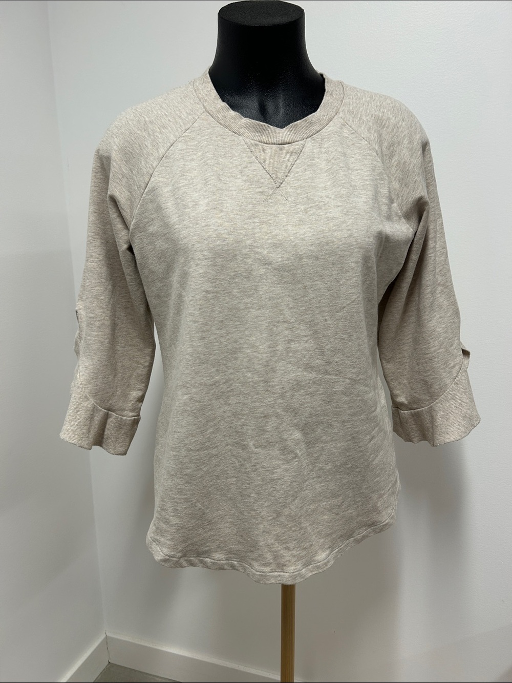 Lisa Rinna Collection Neutral Beige Raglan Pullover